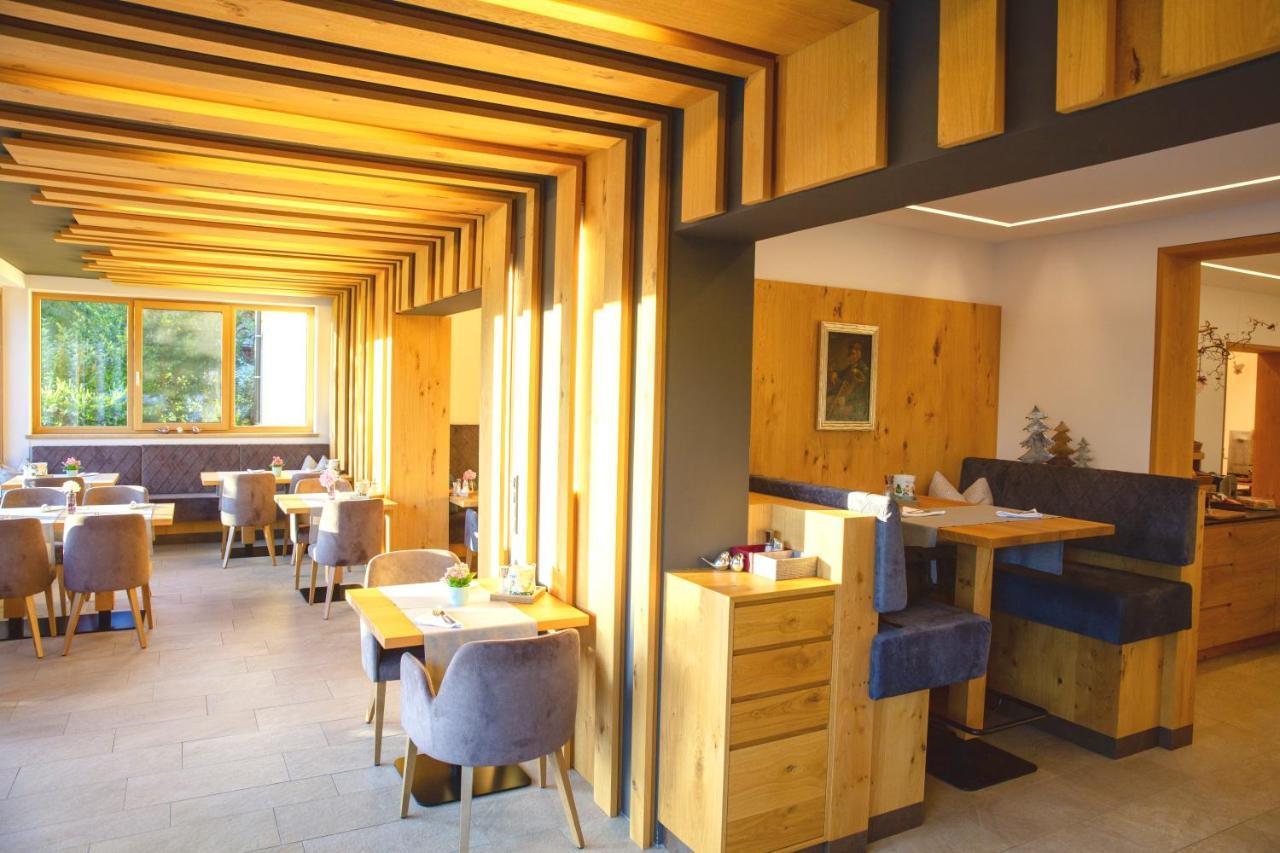 Garten - Hotel Sallerhof Grödig Exterior foto